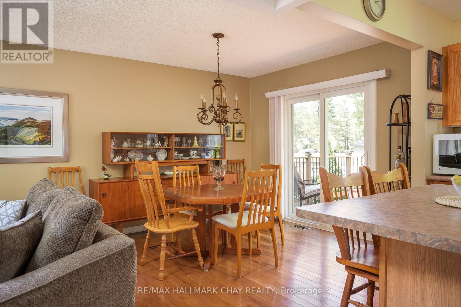 15 Oaktree Court, Wasaga Beach, Ontario  L9Z 2S3 - Photo 22 - S12209026