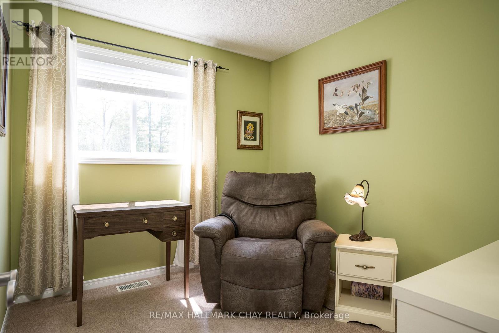 15 Oaktree Court, Wasaga Beach, Ontario  L9Z 2S3 - Photo 28 - S12209026