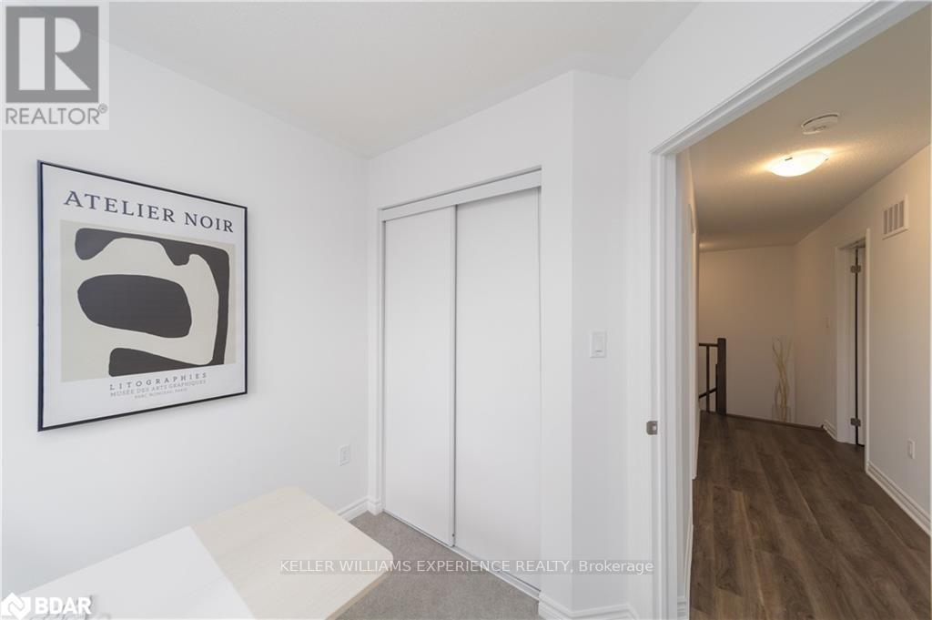 96 Ennerdale Street, Barrie, Ontario  L8J 1A4 - Photo 20 - S12209035