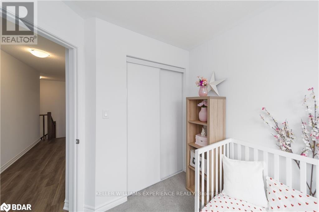 96 Ennerdale Street, Barrie, Ontario  L8J 1A4 - Photo 22 - S12209035