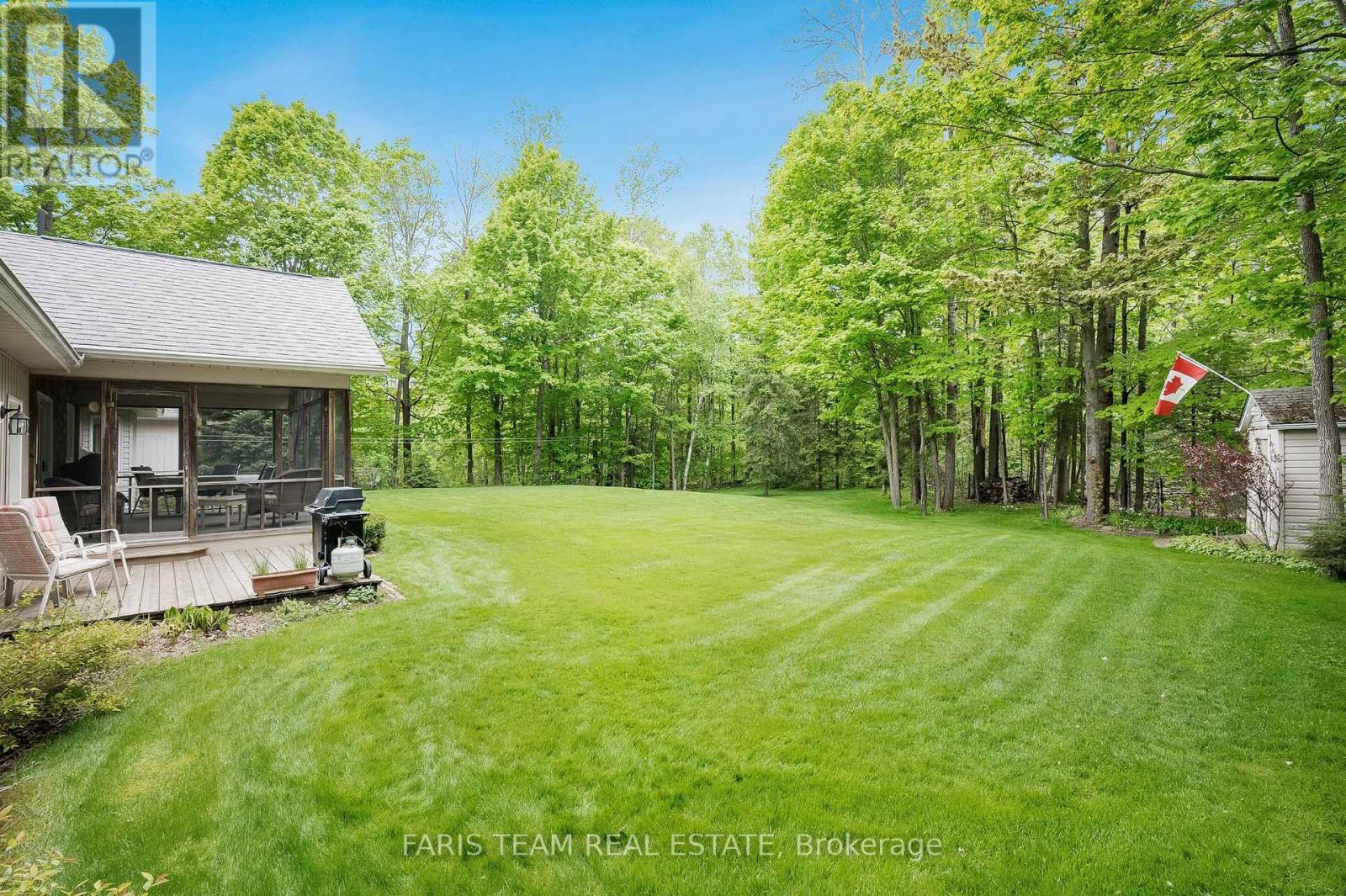 220 Gilwood Park Drive, Penetanguishene, Ontario  L9M 1Z6 - Photo 26 - S12209060