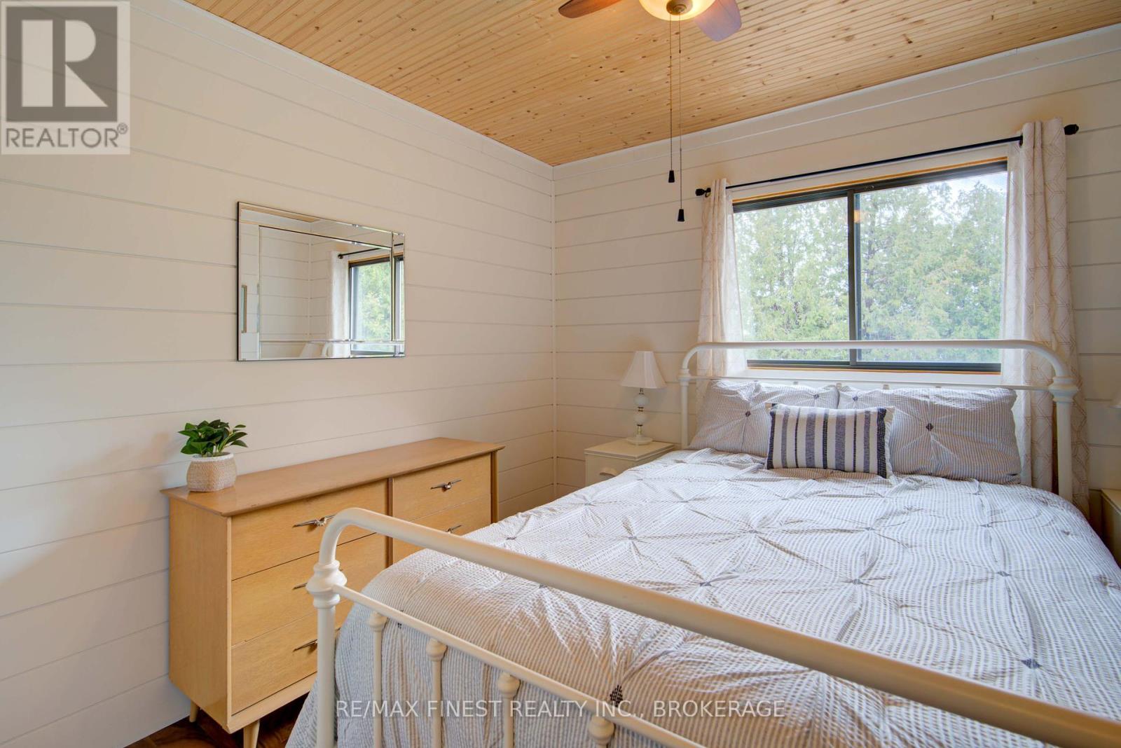 1407 St Andrews Lake Lane S, Central Frontenac, Ontario  K0H 1T0 - Photo 21 - X12133743