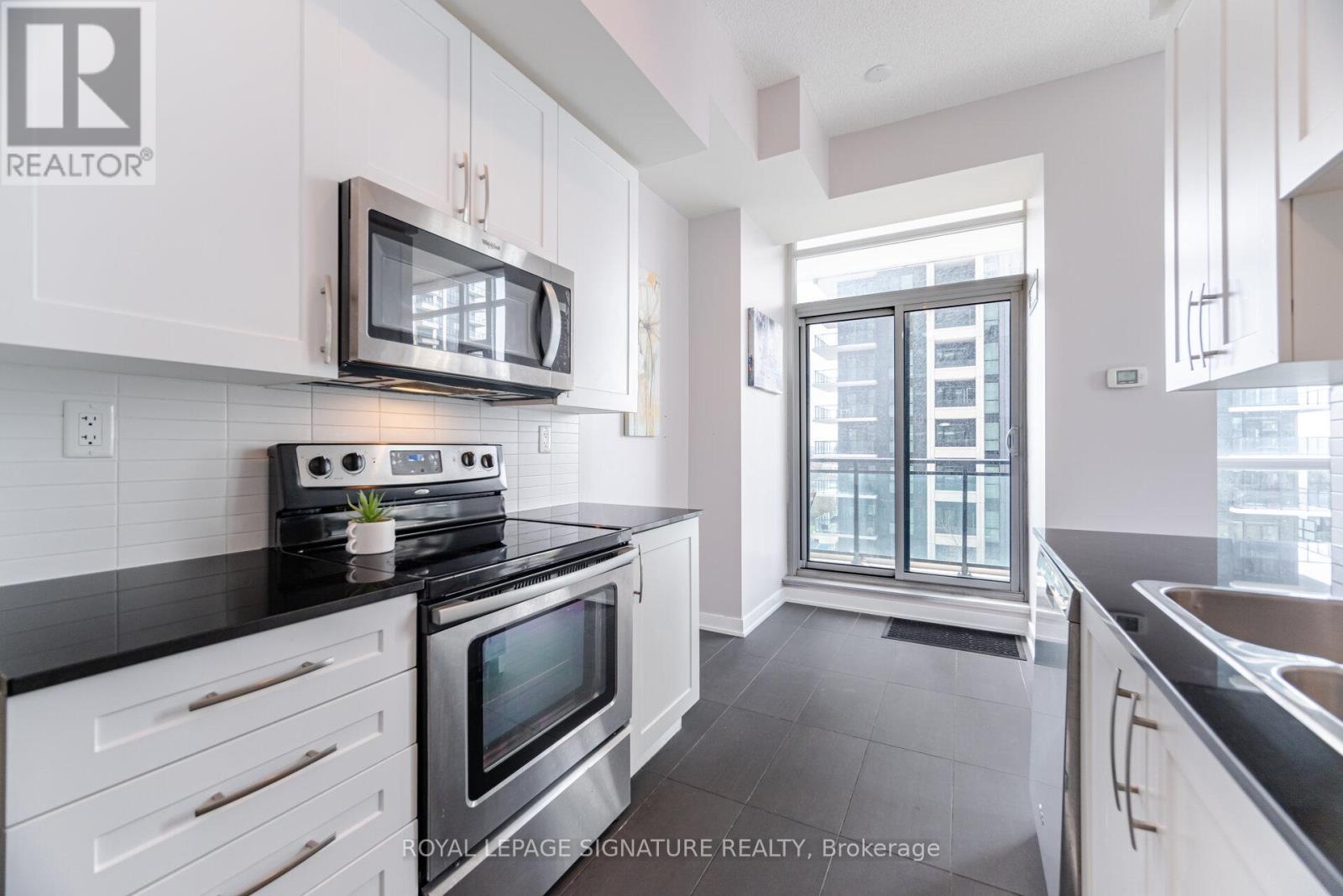 706 - 4065 Brickstone Mews, Mississauga, Ontario  L5B 0G3 - Photo 15 - W12104075