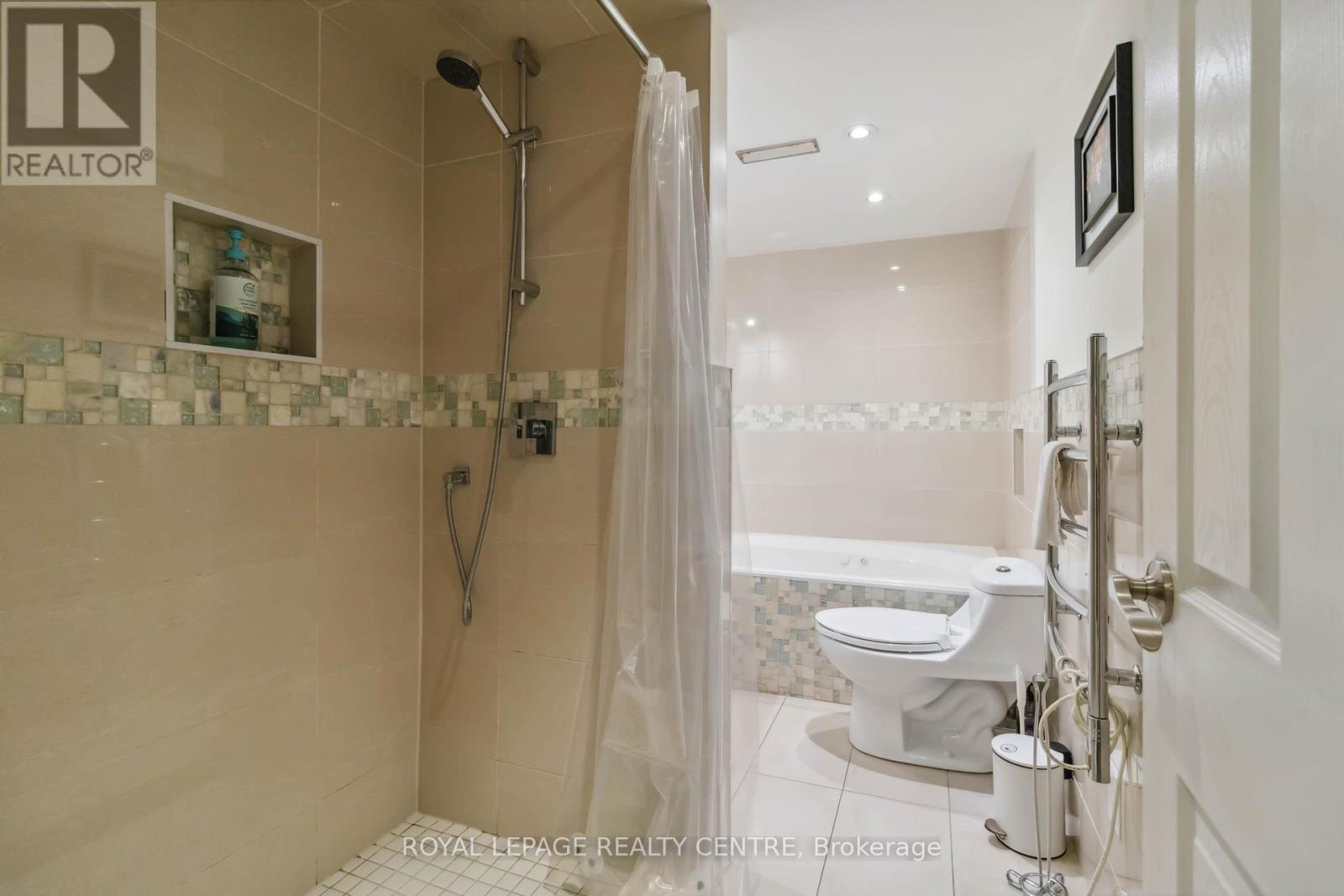 504 Galedowns Court, Mississauga, Ontario  L5A 3H9 - Photo 26 - W12191691