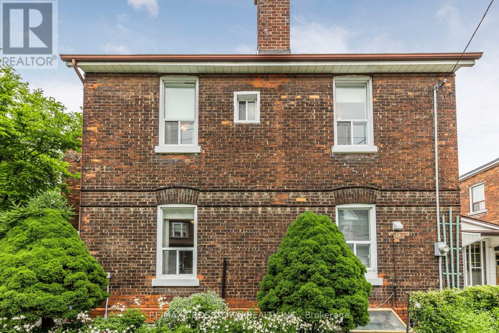 35 Edith Avenue, Toronto, Ontario  M6P 3T5 - Photo 35 - W12207274