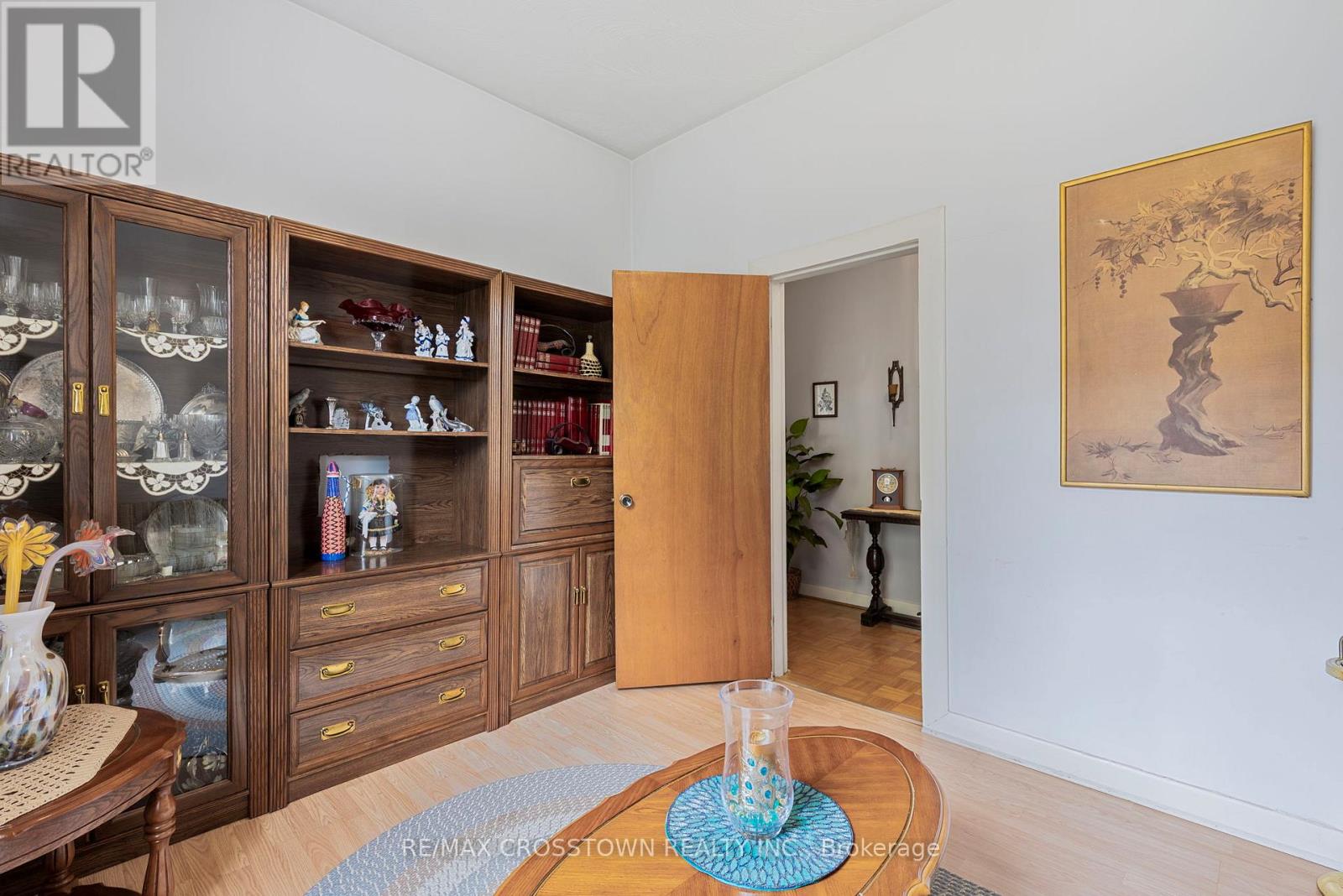 35 Edith Avenue, Toronto, Ontario  M6P 3T5 - Photo 13 - W12207274