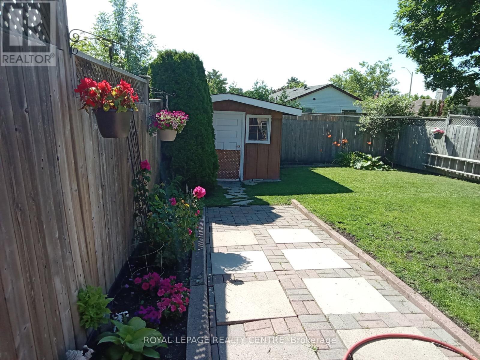 504 Galedowns Court, Mississauga, Ontario  L5A 3H9 - Photo 29 - W12191691