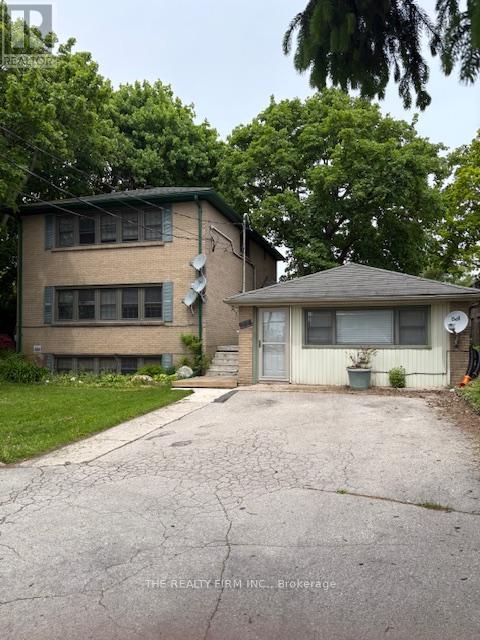 7076 Longwoods Road, London South (South V), Ontario  N6P 1P9 - Photo 2 - X12209273