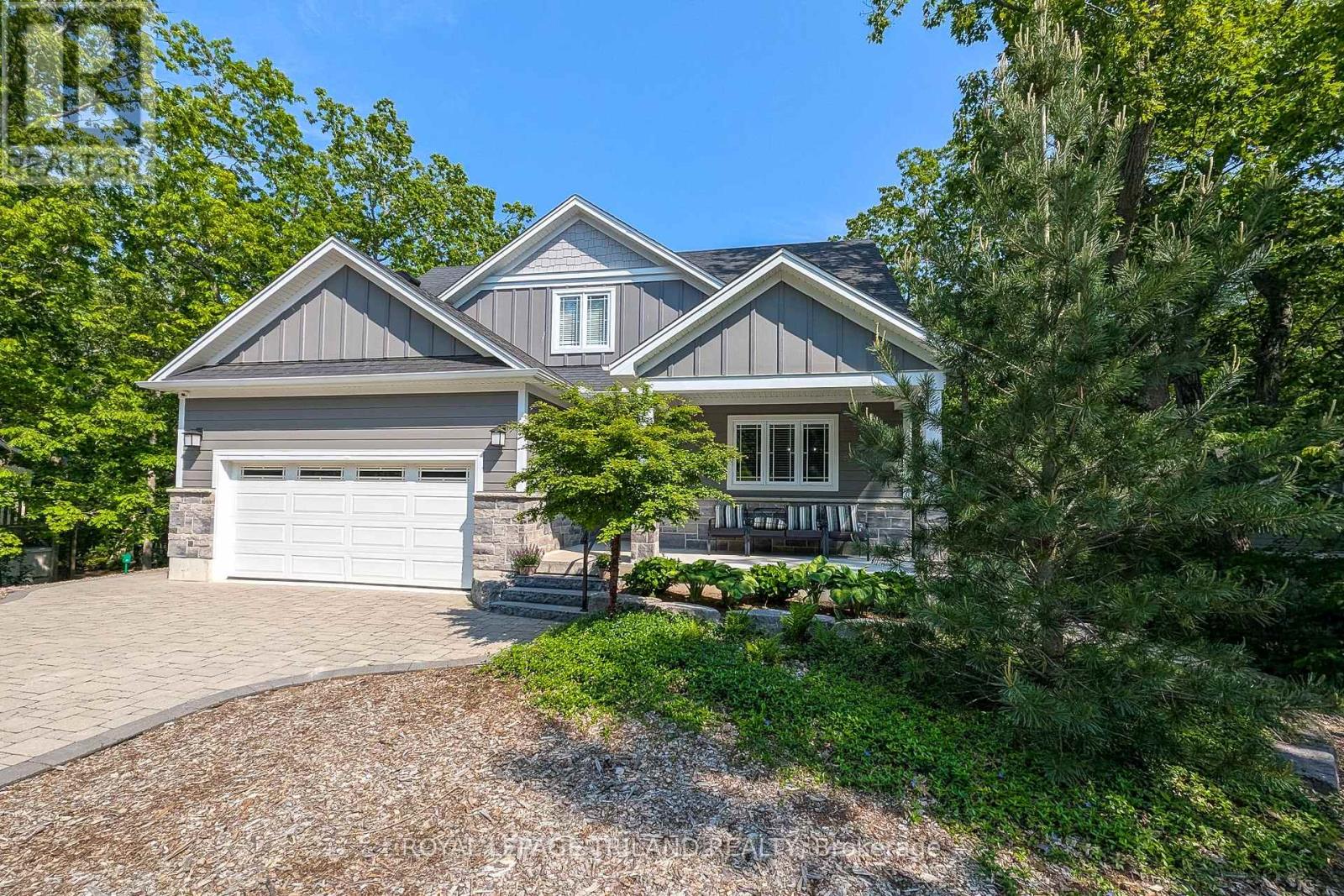 10124 SANDALWOOD CRESCENT, Lambton Shores, Ontario