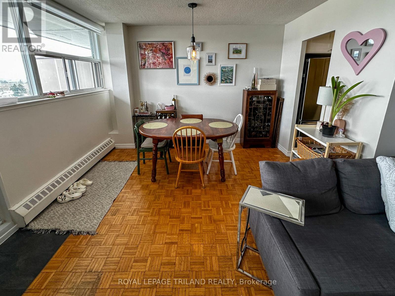 901 - 215 Glenridge Avenue, St. Catharines, Ontario  L2T 3J7 - Photo 8 - X12209303