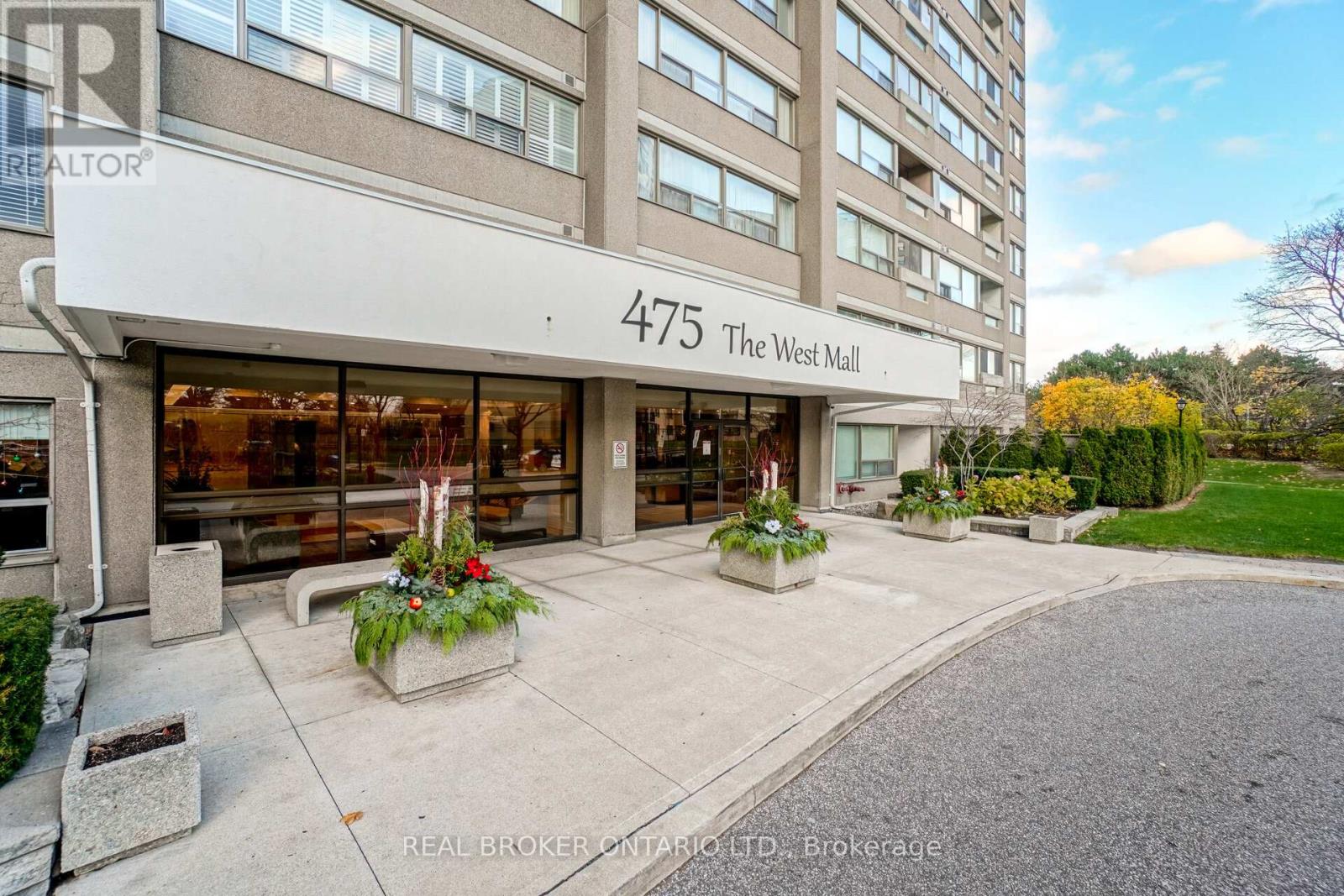 717 - 475 The West Mall, Toronto, Ontario  M9C 4Z3 - Photo 18 - W12089574