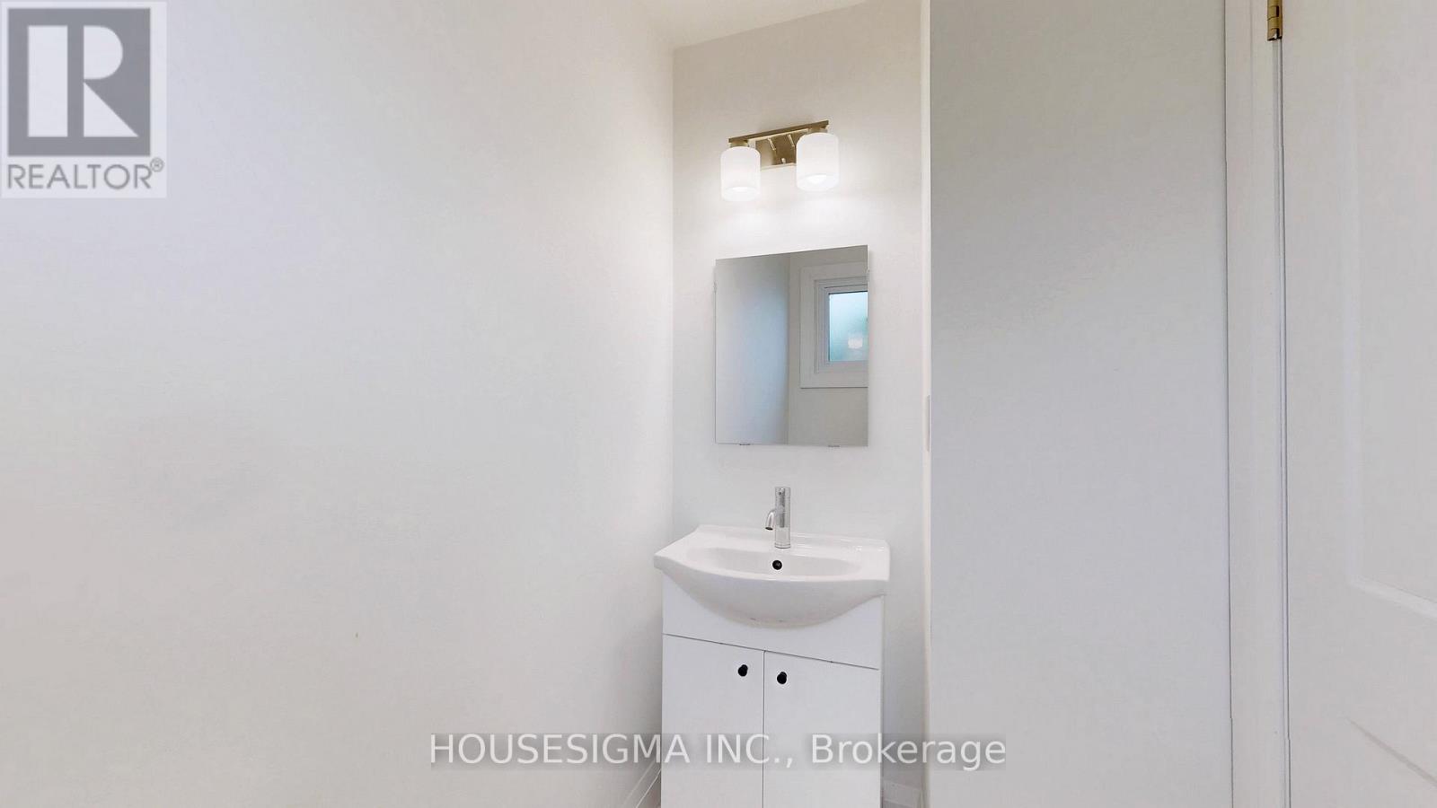 56 - 2050 Upper Middle Road, Burlington (Brant Hills), Ontario  L7P 3R9 - Photo 15 - W12208762
