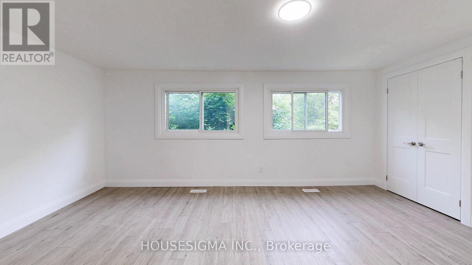 56 - 2050 Upper Middle Road, Burlington (Brant Hills), Ontario  L7P 3R9 - Photo 17 - W12208762