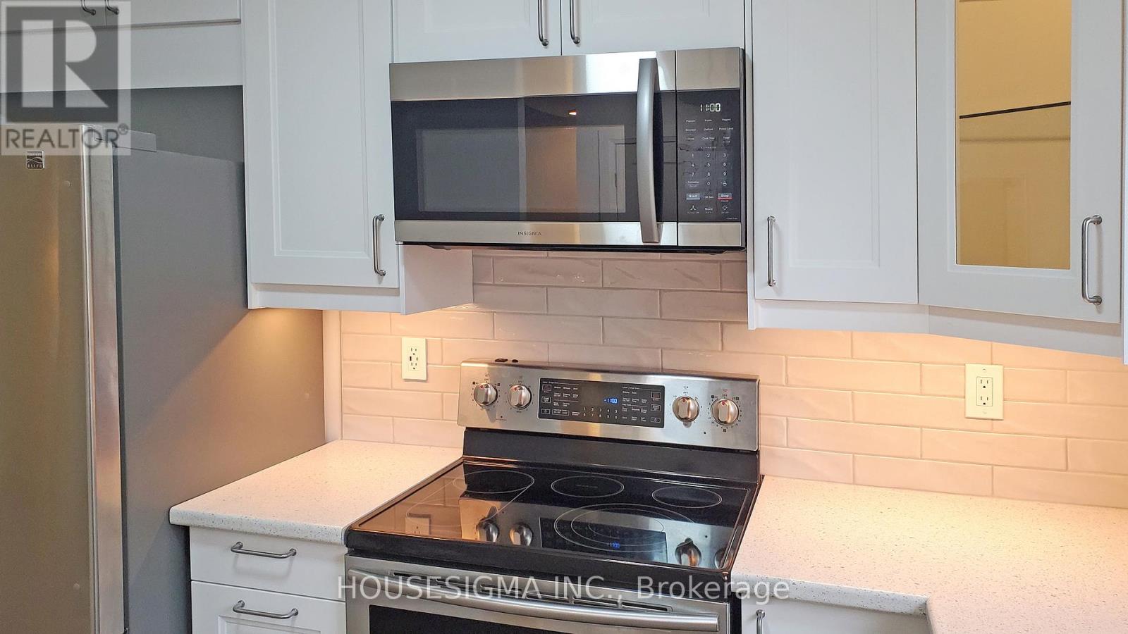 56 - 2050 Upper Middle Road, Burlington (Brant Hills), Ontario  L7P 3R9 - Photo 6 - W12208762