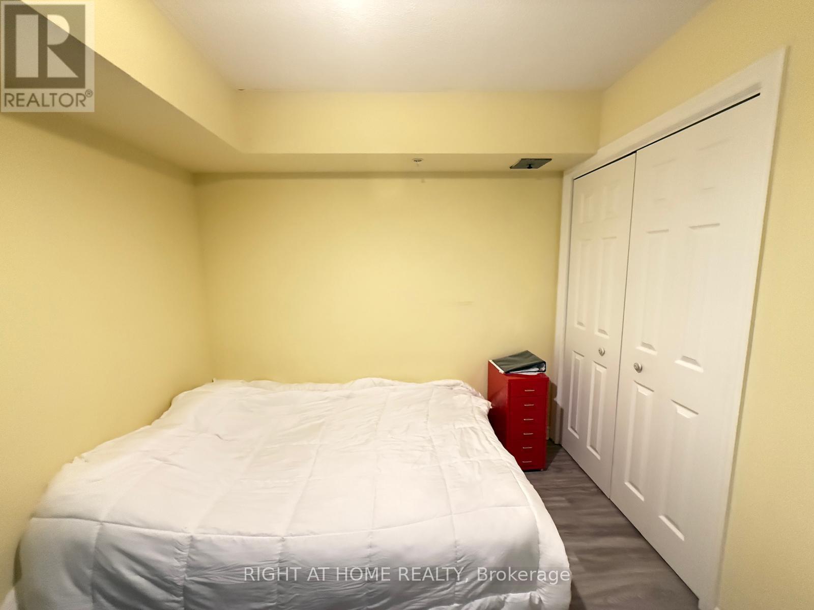 206 - 1340 Main Street E, Milton, Ontario  L9T 7S6 - Photo 6 - W12208801