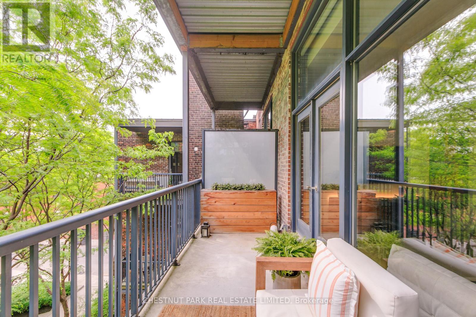 303 - 363 Sorauren Avenue, Toronto, Ontario  M6R 3C1 - Photo 21 - W12208825