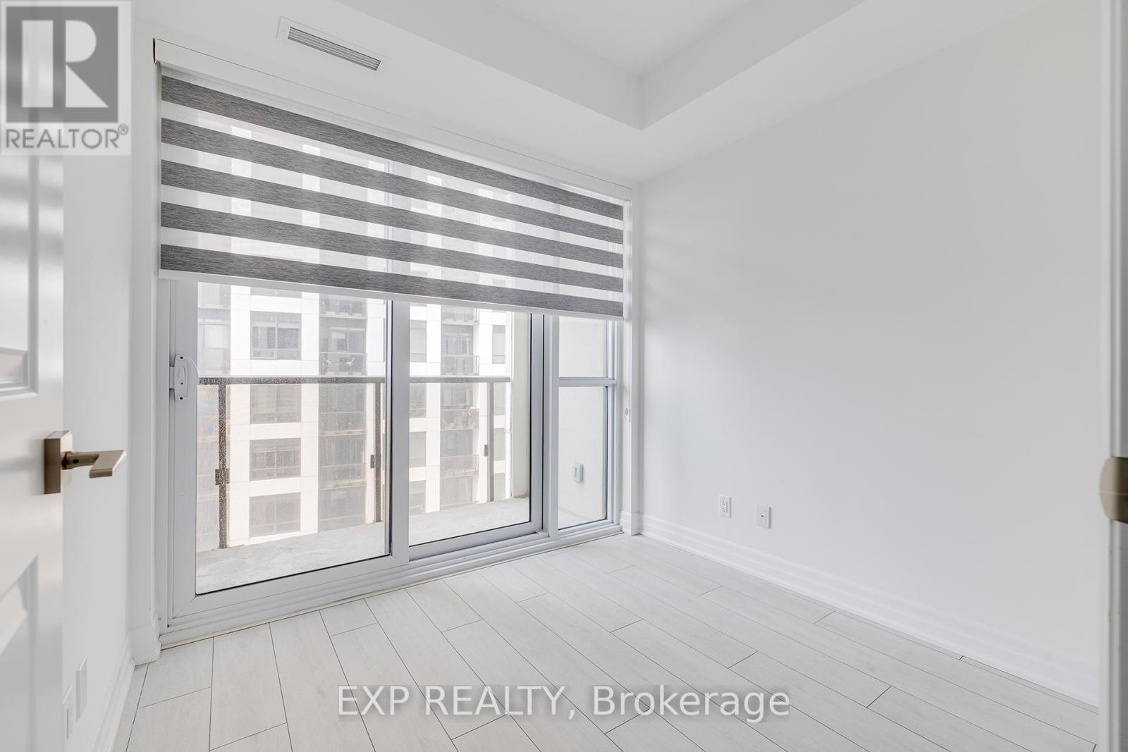 2508 - 30 Elm Drive W, Mississauga, Ontario  L5B 0N6 - Photo 9 - W12208826