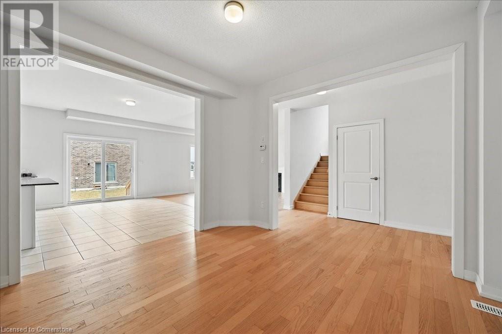 7 Bird Street, Simcoe, Ontario  N3Y 0G8 - Photo 5 - 40739457