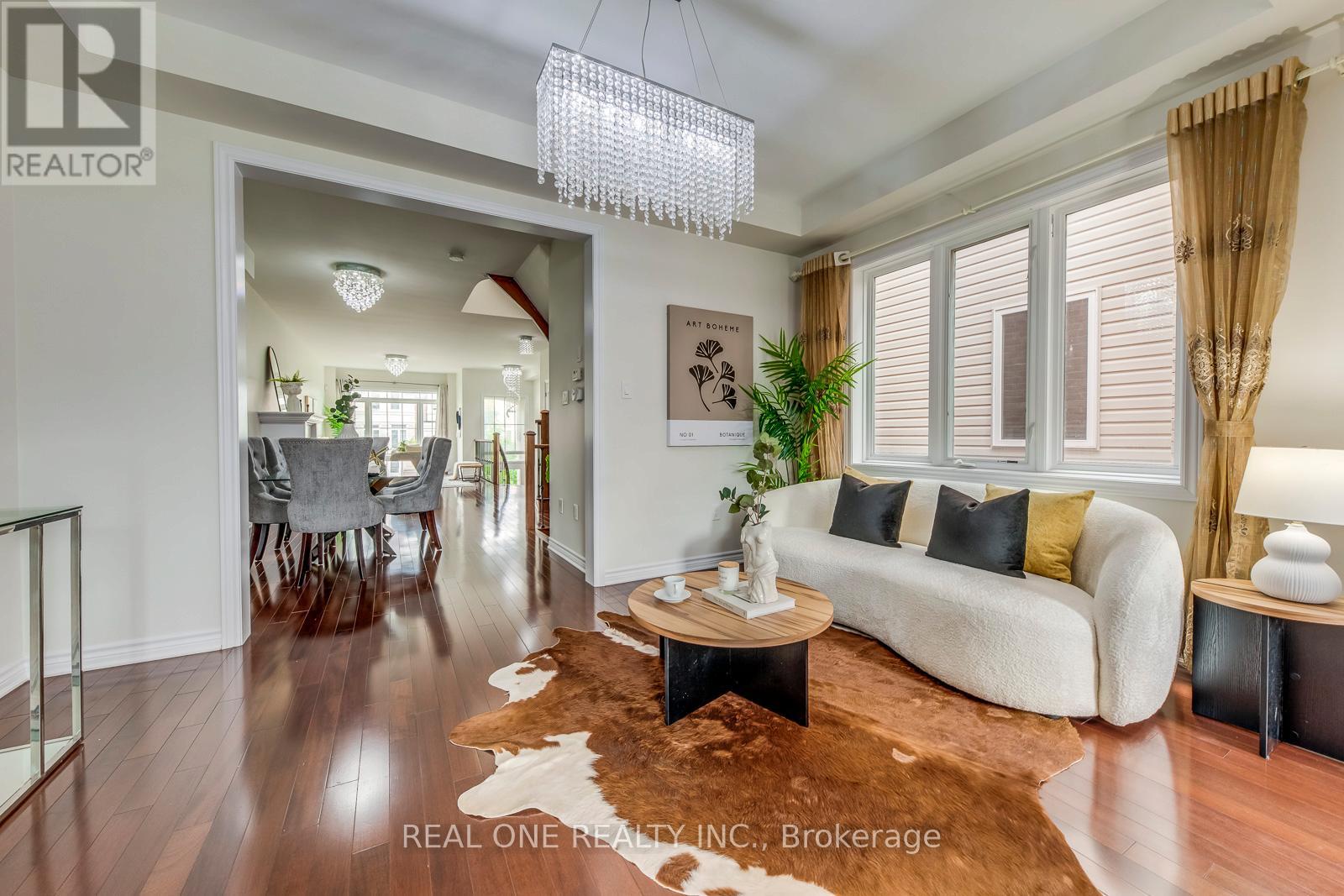115 Preston Meadow Avenue, Mississauga (Hurontario), Ontario  L4Z 0C3 - Photo 17 - W12208865