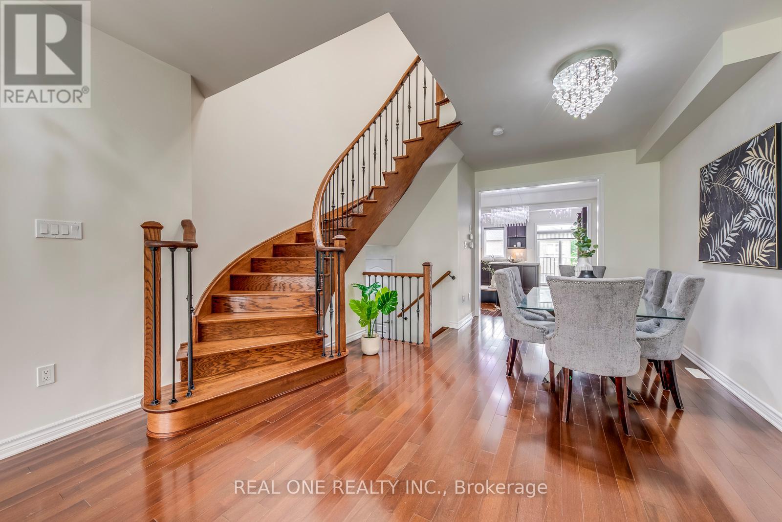 115 Preston Meadow Avenue, Mississauga (Hurontario), Ontario  L4Z 0C3 - Photo 27 - W12208865