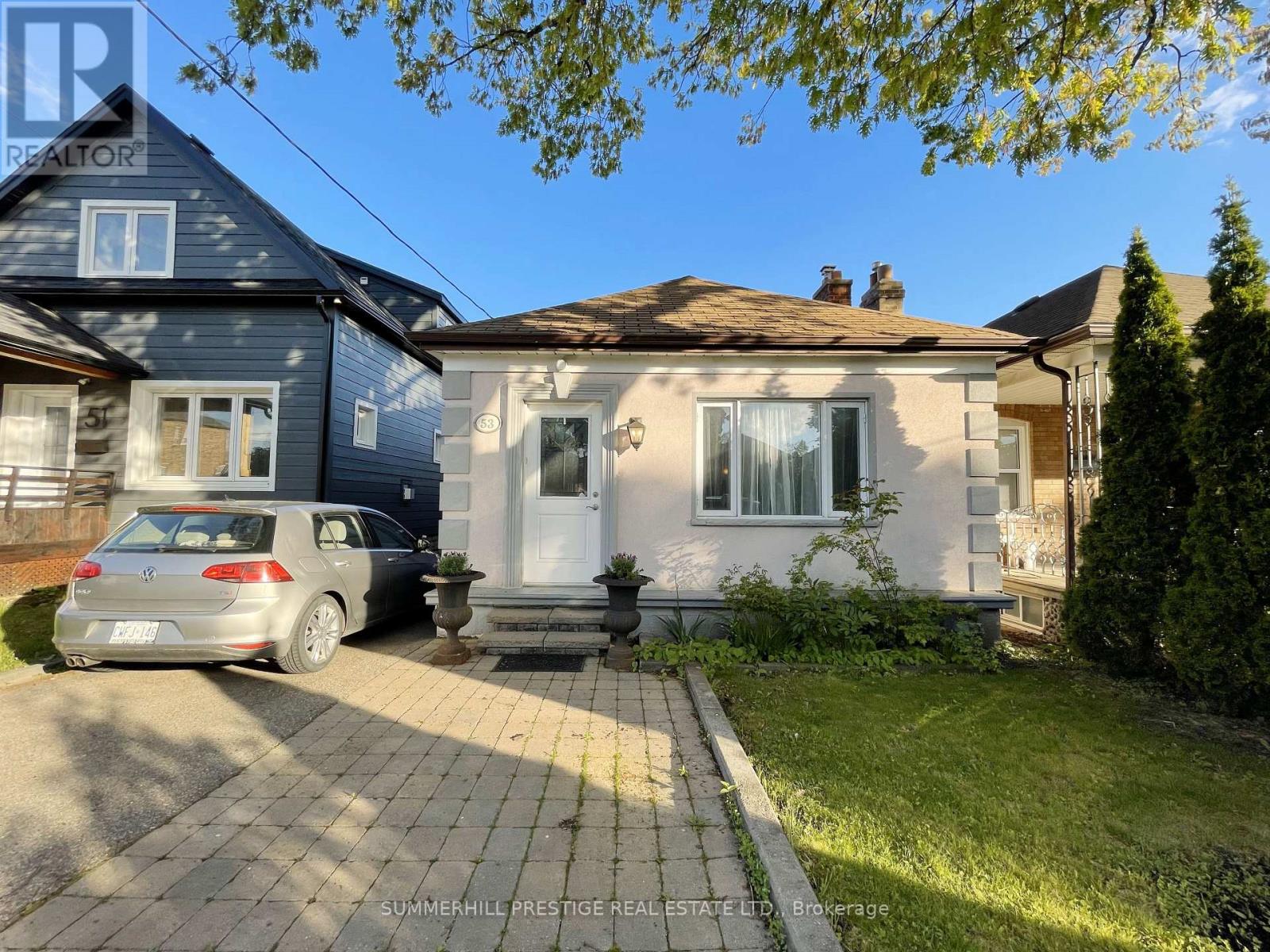 53 BOWIE AVENUE, Toronto, Ontario