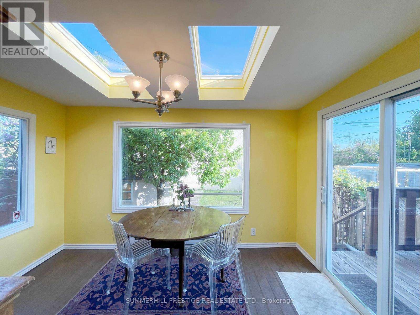 53 Bowie Avenue, Toronto, Ontario  M6E 2P4 - Photo 26 - W12208875