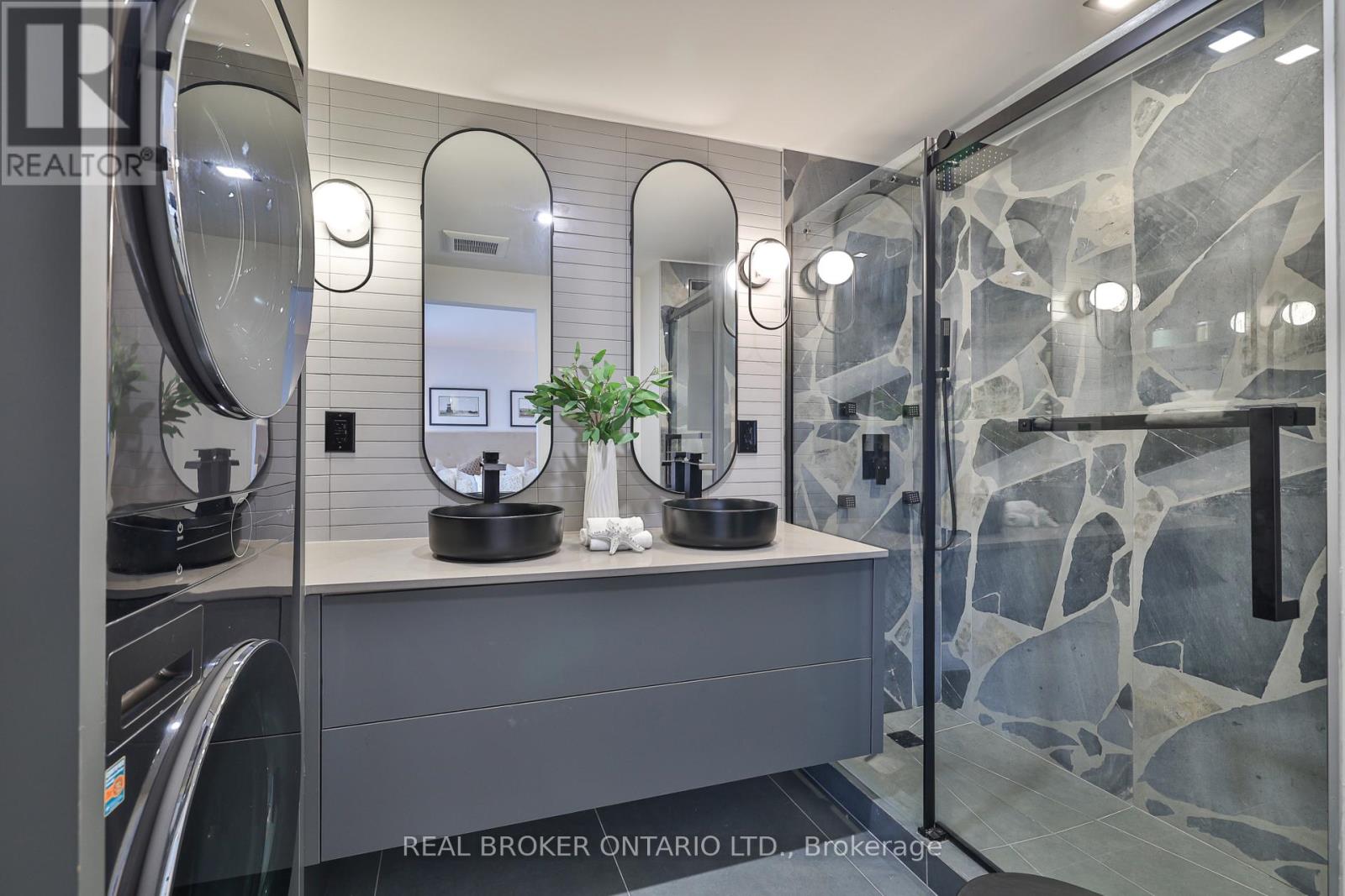 3116 Keynes Crescent, Mississauga, Ontario  L5N 3A1 - Photo 24 - W12208892