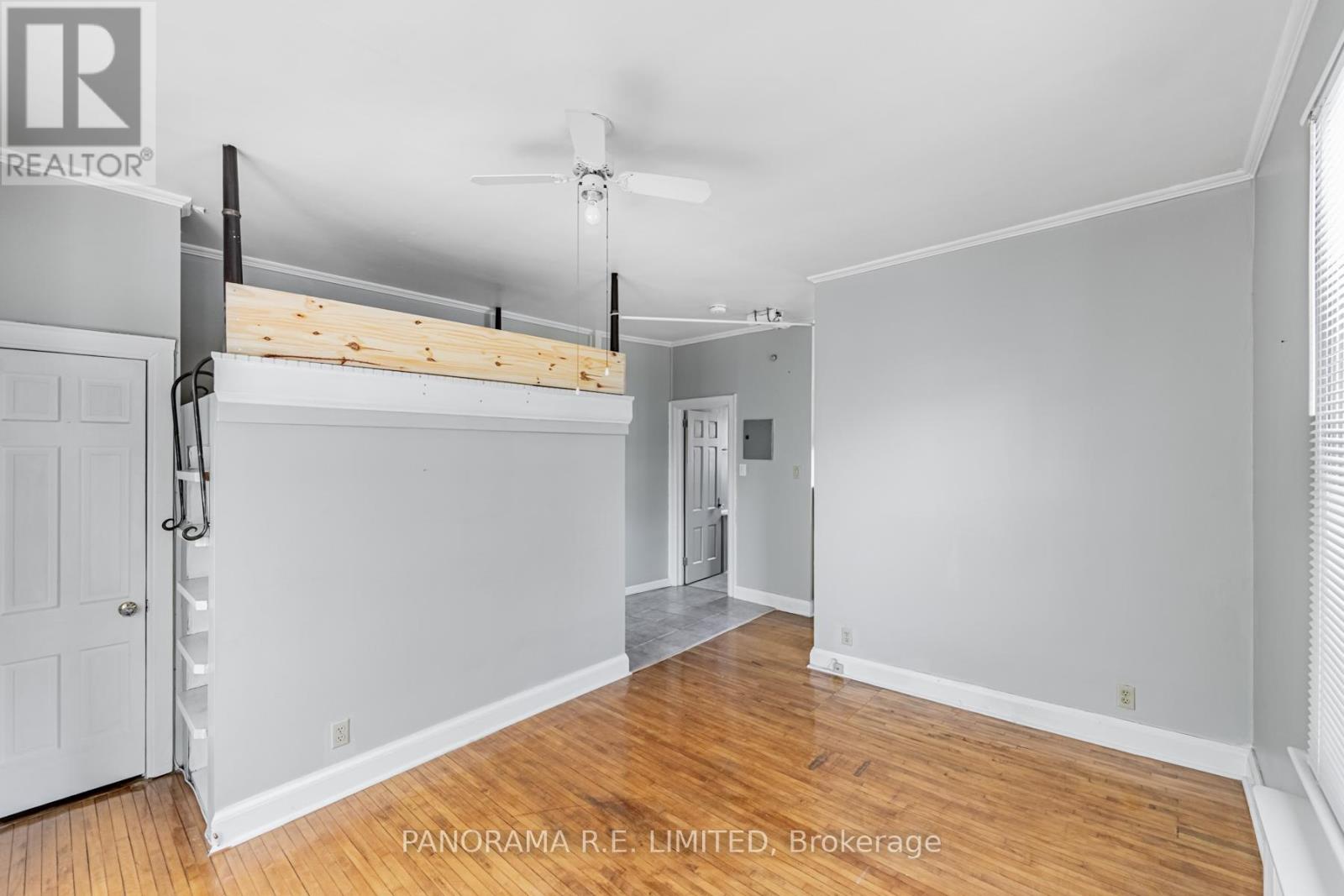 2 - 8 Thirty Third Street, Toronto, Ontario  M8W 3G8 - Photo 8 - W12208954
