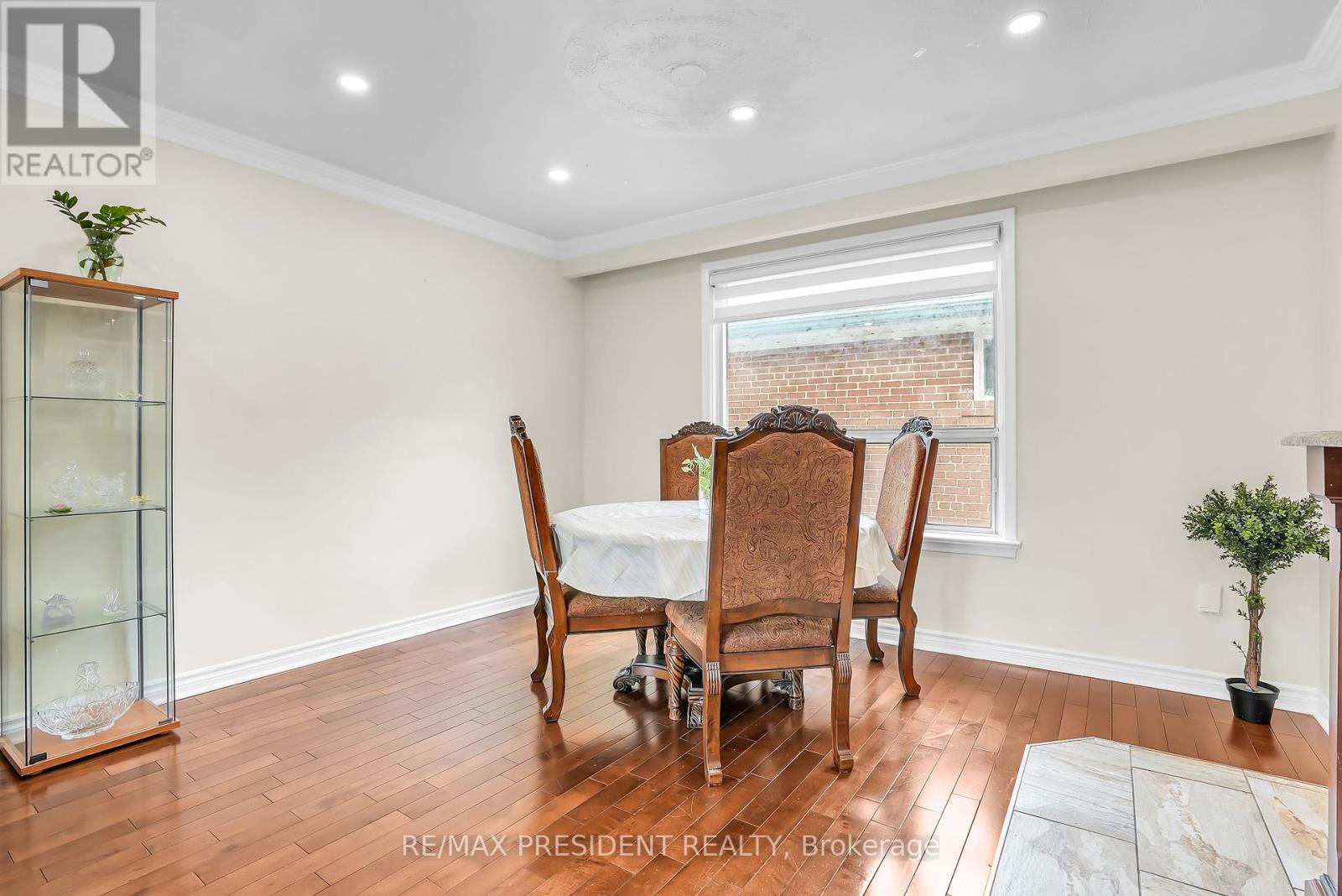 56 Frost Street, Toronto, Ontario  M9W 1Y8 - Photo 15 - W12208981