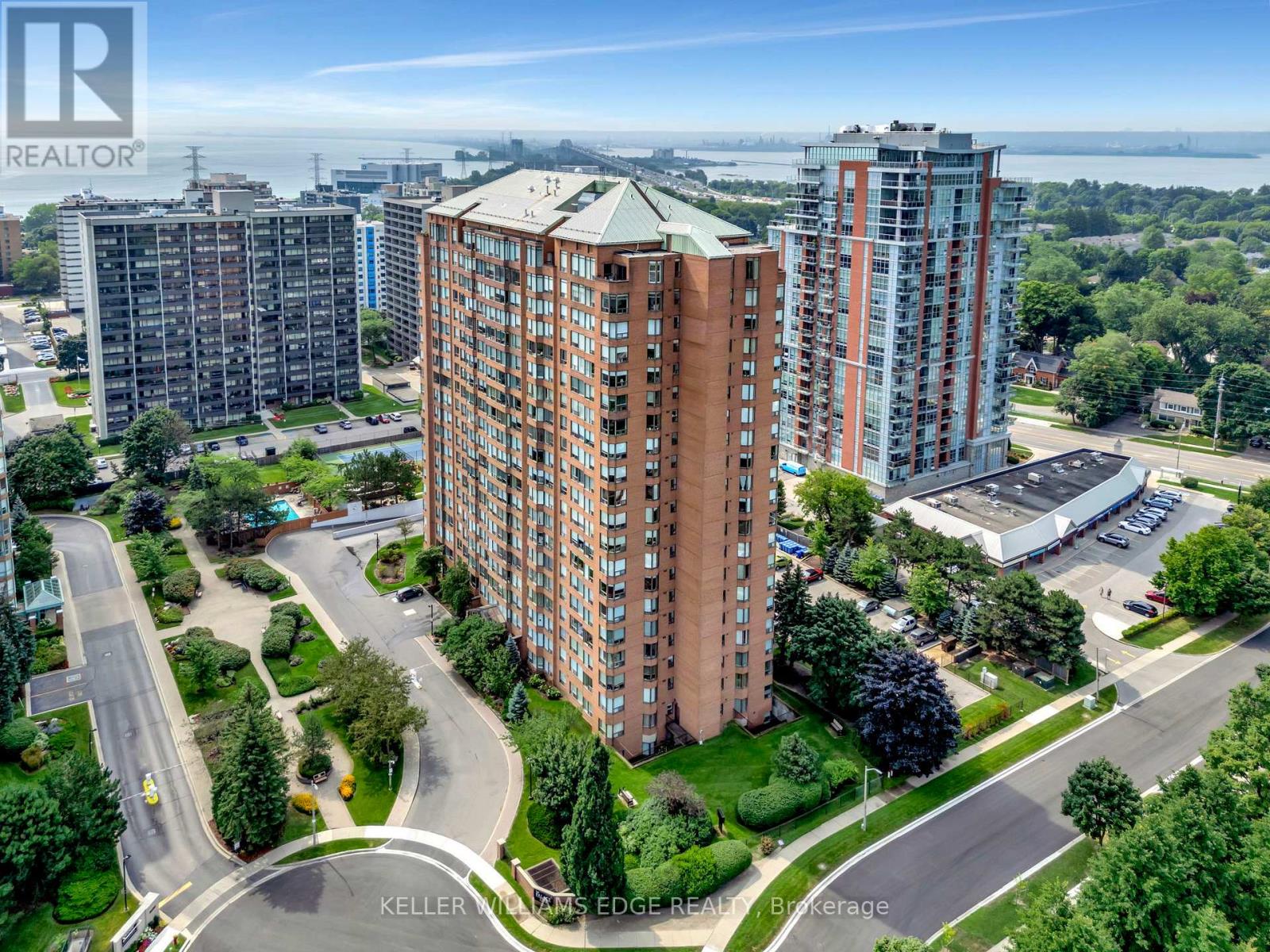 1502 - 1270 Maple Crossing Boulevard, Burlington (Brant), Ontario  L7S 2J3 - Photo 3 - W12209020