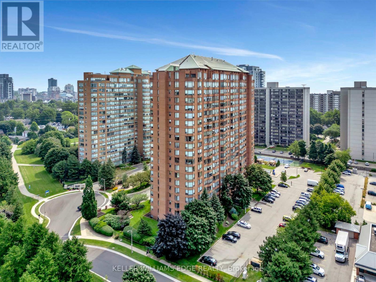 1502 - 1270 Maple Crossing Boulevard, Burlington (Brant), Ontario  L7S 2J3 - Photo 4 - W12209020