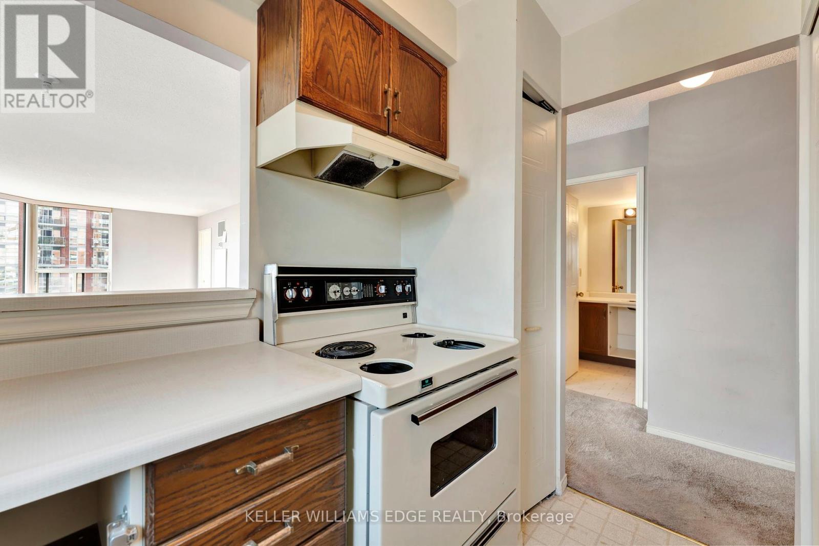 1502 - 1270 Maple Crossing Boulevard, Burlington (Brant), Ontario  L7S 2J3 - Photo 7 - W12209020