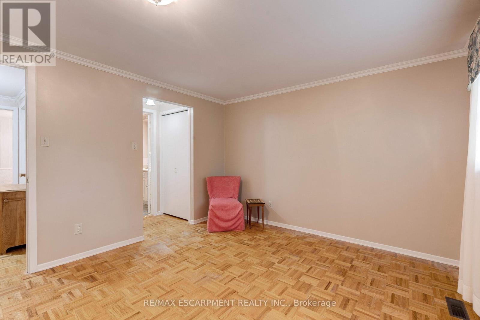 1489 Rusholme Crescent, Burlington, Ontario  L7M 1M4 - Photo 25 - W12209023