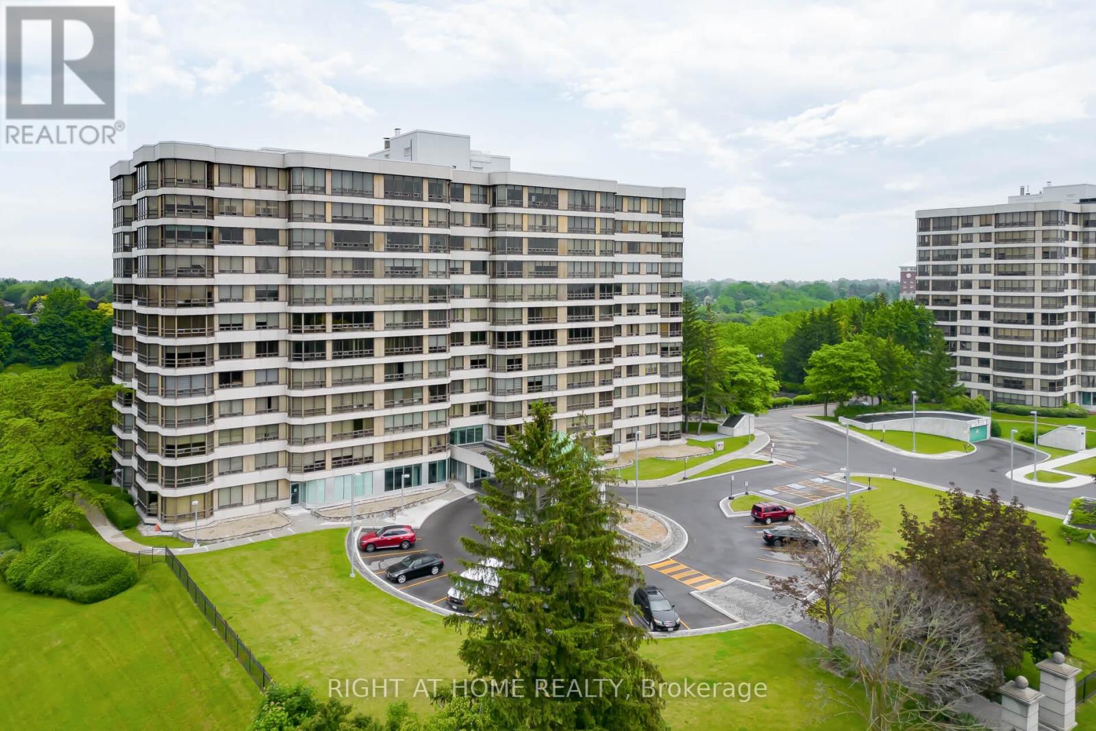 1007 - 320 MILL STREET S, Brampton, Ontario