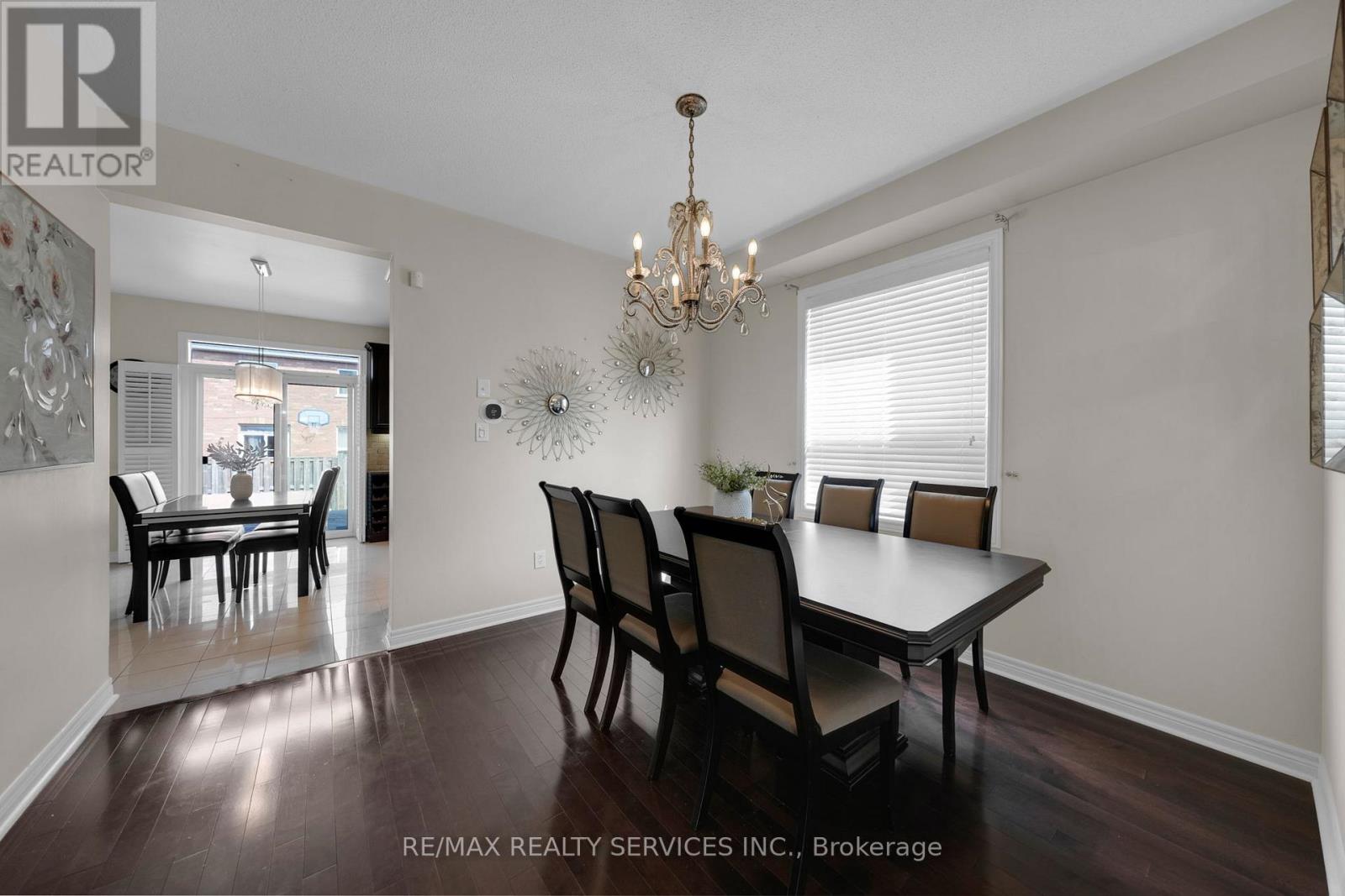 59 Finlayson Crescent, Brampton (Sandringham-Wellington), Ontario  L6R 0L6 - Photo 10 - W12209063