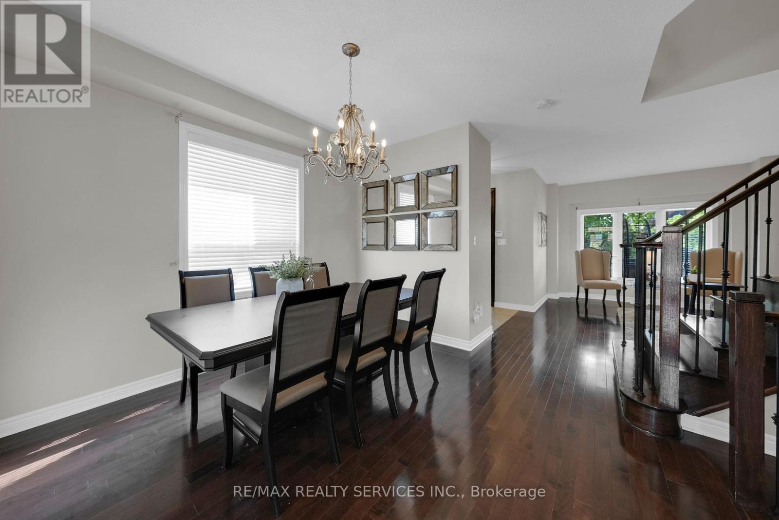 59 Finlayson Crescent, Brampton (Sandringham-Wellington), Ontario  L6R 0L6 - Photo 11 - W12209063