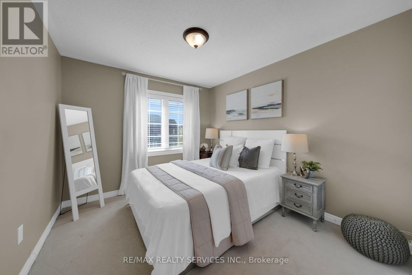 59 Finlayson Crescent, Brampton (Sandringham-Wellington), Ontario  L6R 0L6 - Photo 33 - W12209063