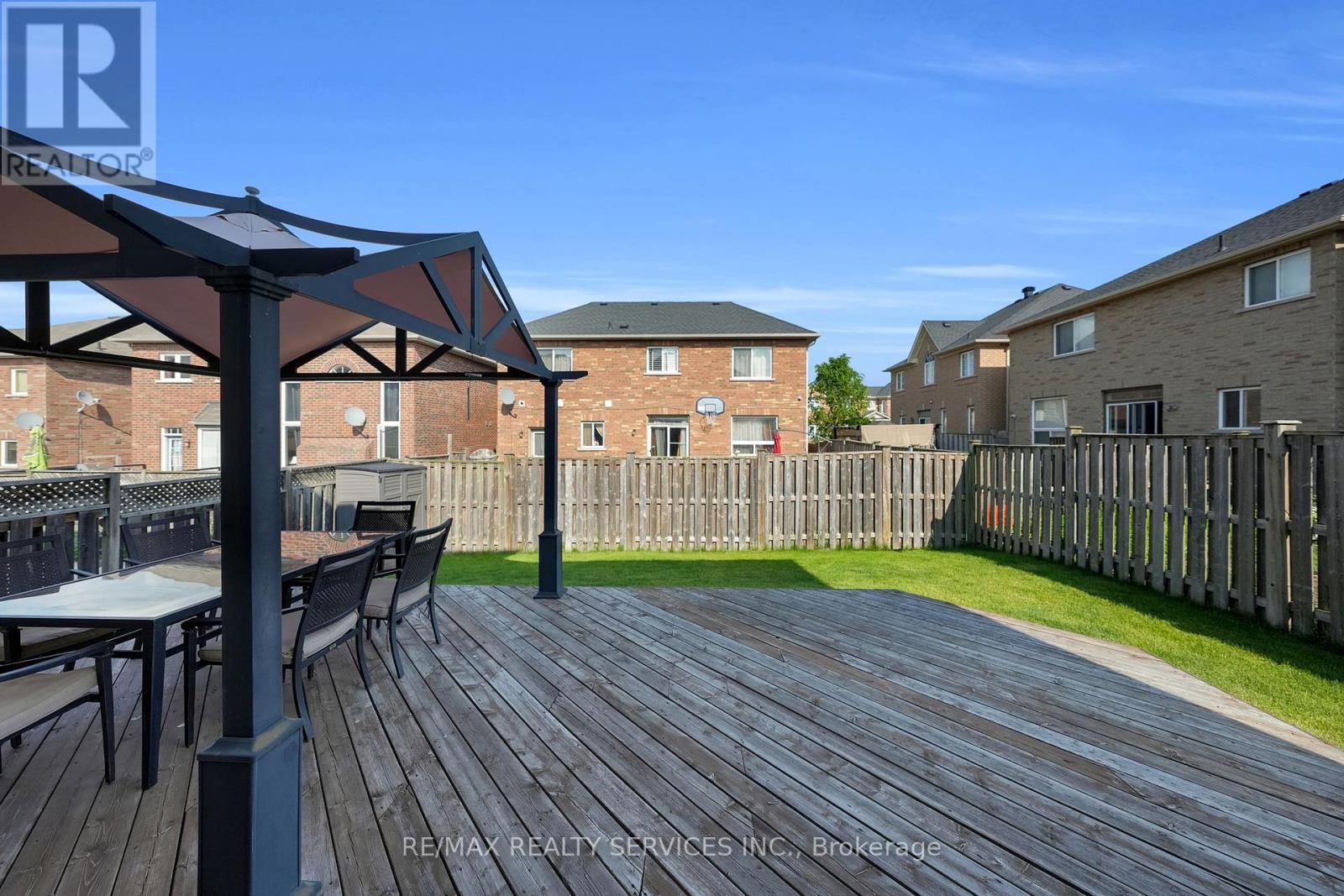 59 Finlayson Crescent, Brampton (Sandringham-Wellington), Ontario  L6R 0L6 - Photo 37 - W12209063