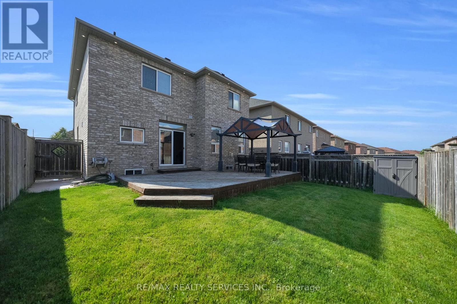 59 Finlayson Crescent, Brampton (Sandringham-Wellington), Ontario  L6R 0L6 - Photo 40 - W12209063