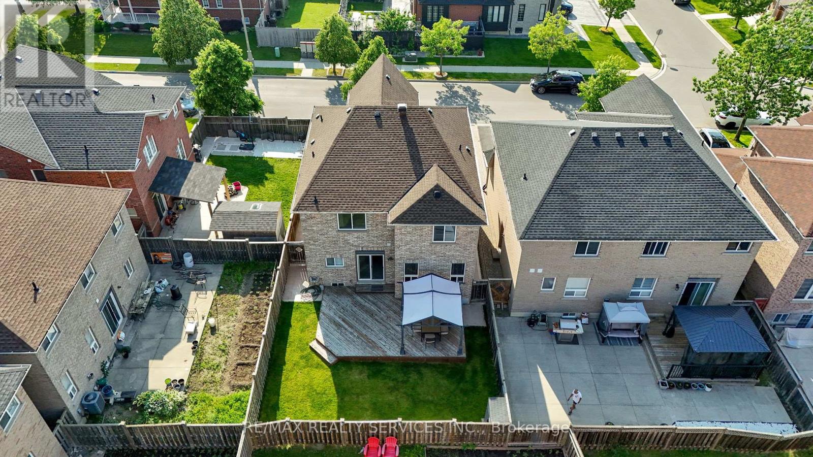 59 Finlayson Crescent, Brampton (Sandringham-Wellington), Ontario  L6R 0L6 - Photo 42 - W12209063