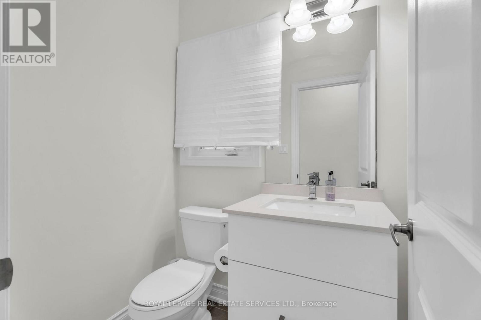 Upper - 4 Hammerslea Court, Brampton, Ontario  L6Y 2A5 - Photo 15 - W12209081