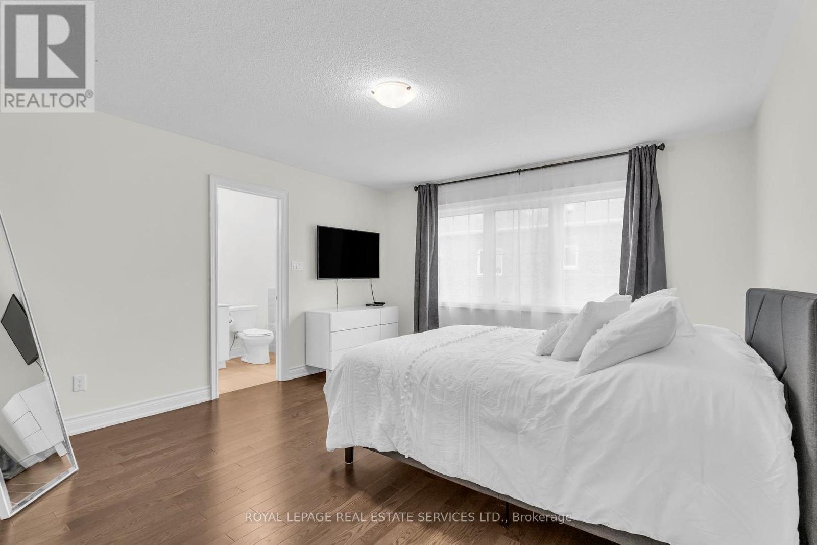 Upper - 4 Hammerslea Court, Brampton, Ontario  L6Y 2A5 - Photo 19 - W12209081