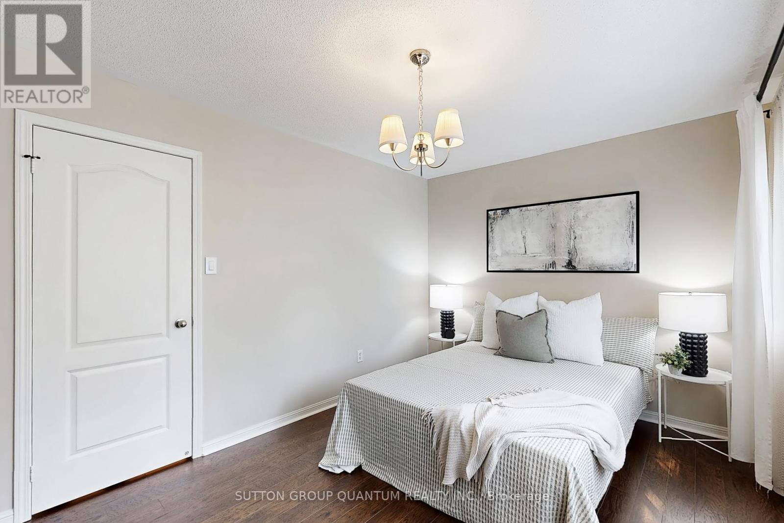 2469 Wooden Hill Circle, Oakville (Wt West Oak Trails), Ontario  L6M 4E3 - Photo 13 - W12209083