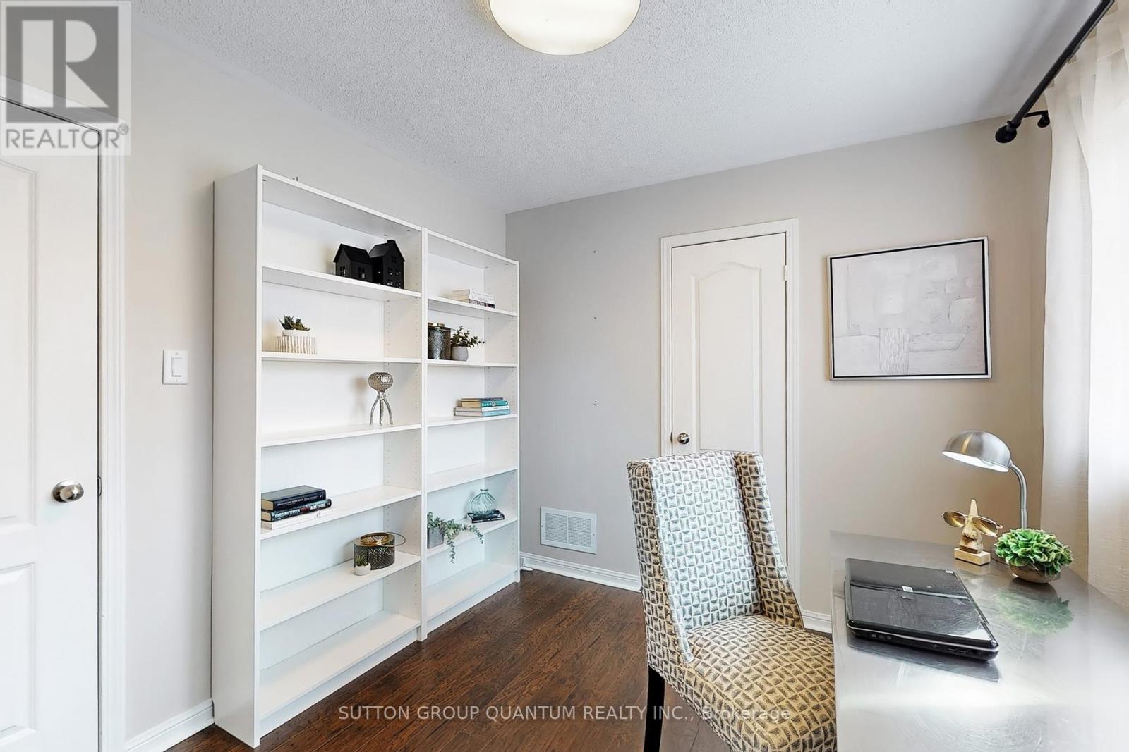 2469 Wooden Hill Circle, Oakville (Wt West Oak Trails), Ontario  L6M 4E3 - Photo 18 - W12209083