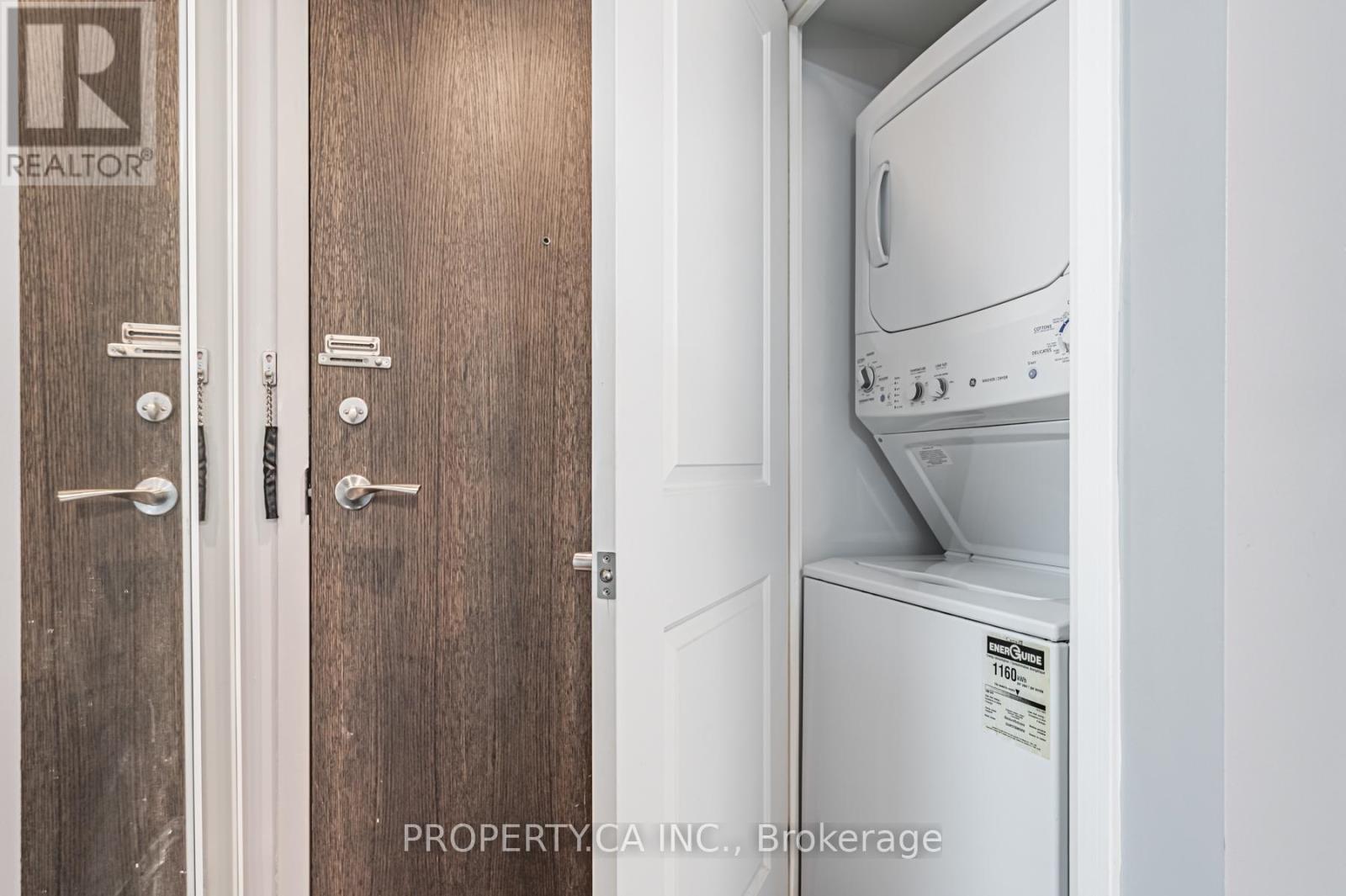812 - 1 Michael Power Place, Toronto (Islington-City Centre West), Ontario  M9A 0A2 - Photo 15 - W12209098