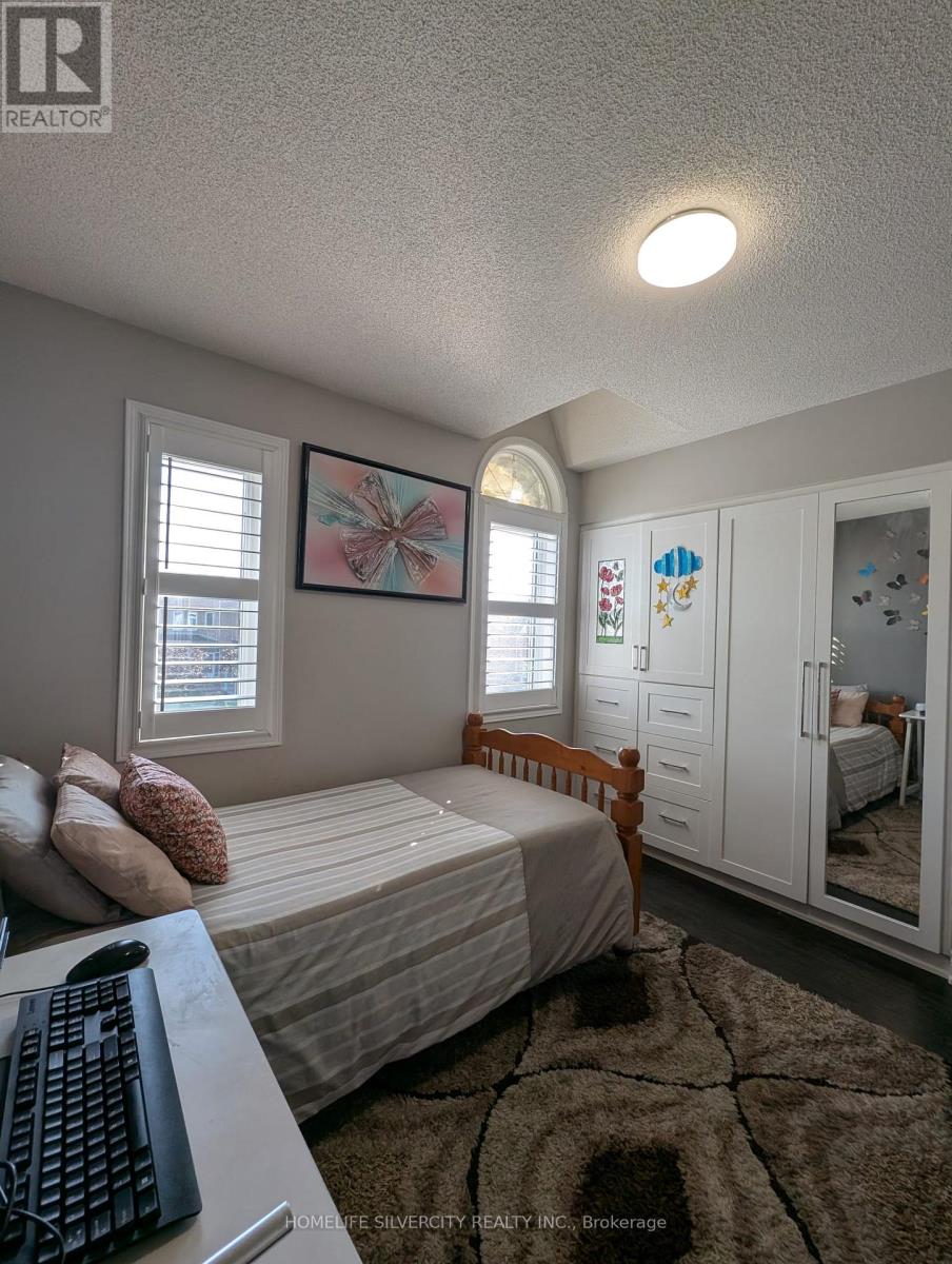 4800 Rosebush Road, Mississauga (East Credit), Ontario  L5M 5N1 - Photo 22 - W12209152