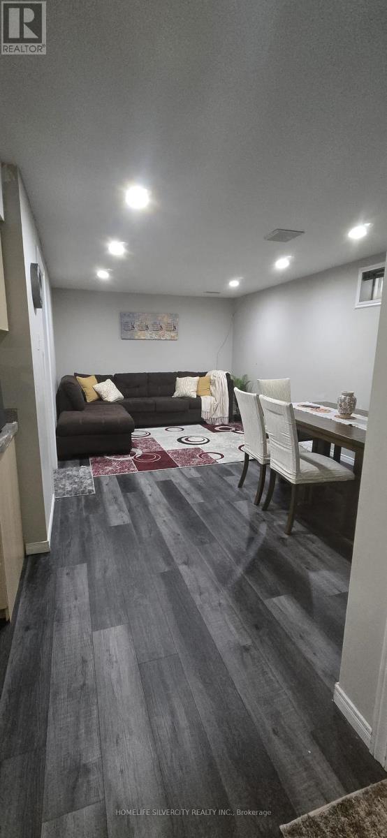 4800 Rosebush Road, Mississauga (East Credit), Ontario  L5M 5N1 - Photo 25 - W12209152