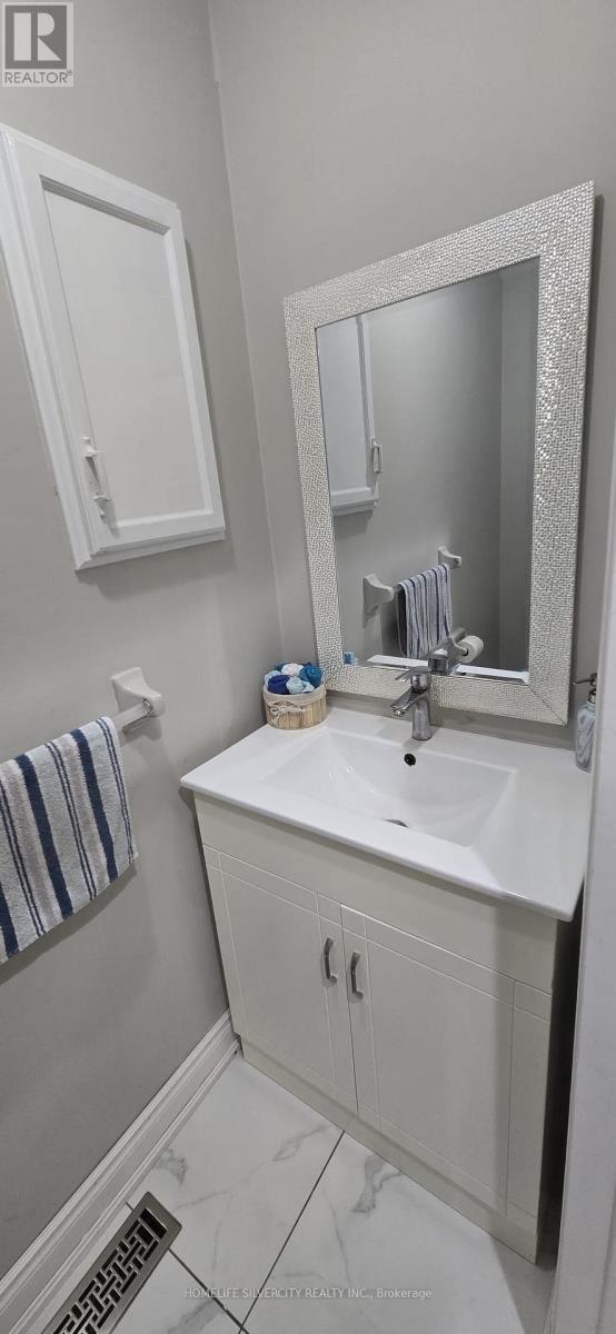 4800 Rosebush Road, Mississauga (East Credit), Ontario  L5M 5N1 - Photo 29 - W12209152