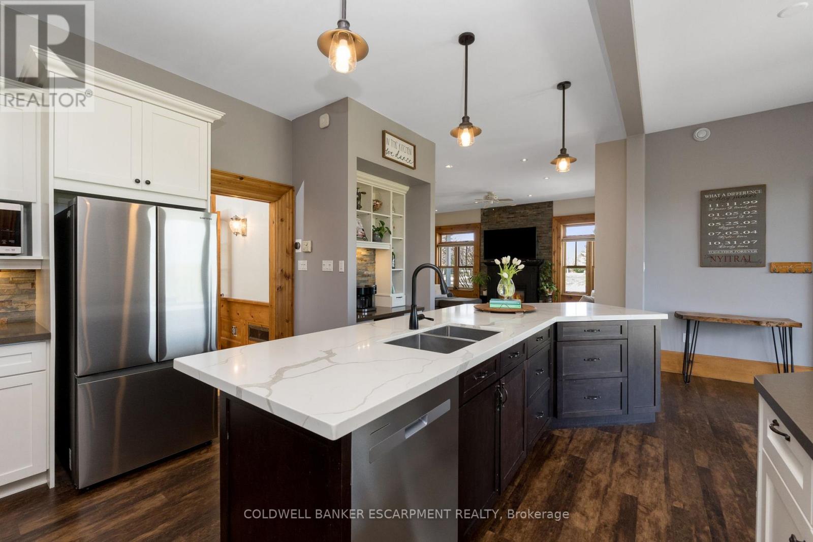 13467 Fourth Line N, Halton Hills (Rural Halton Hills), Ontario  L7J 2L8 - Photo 15 - W12209191