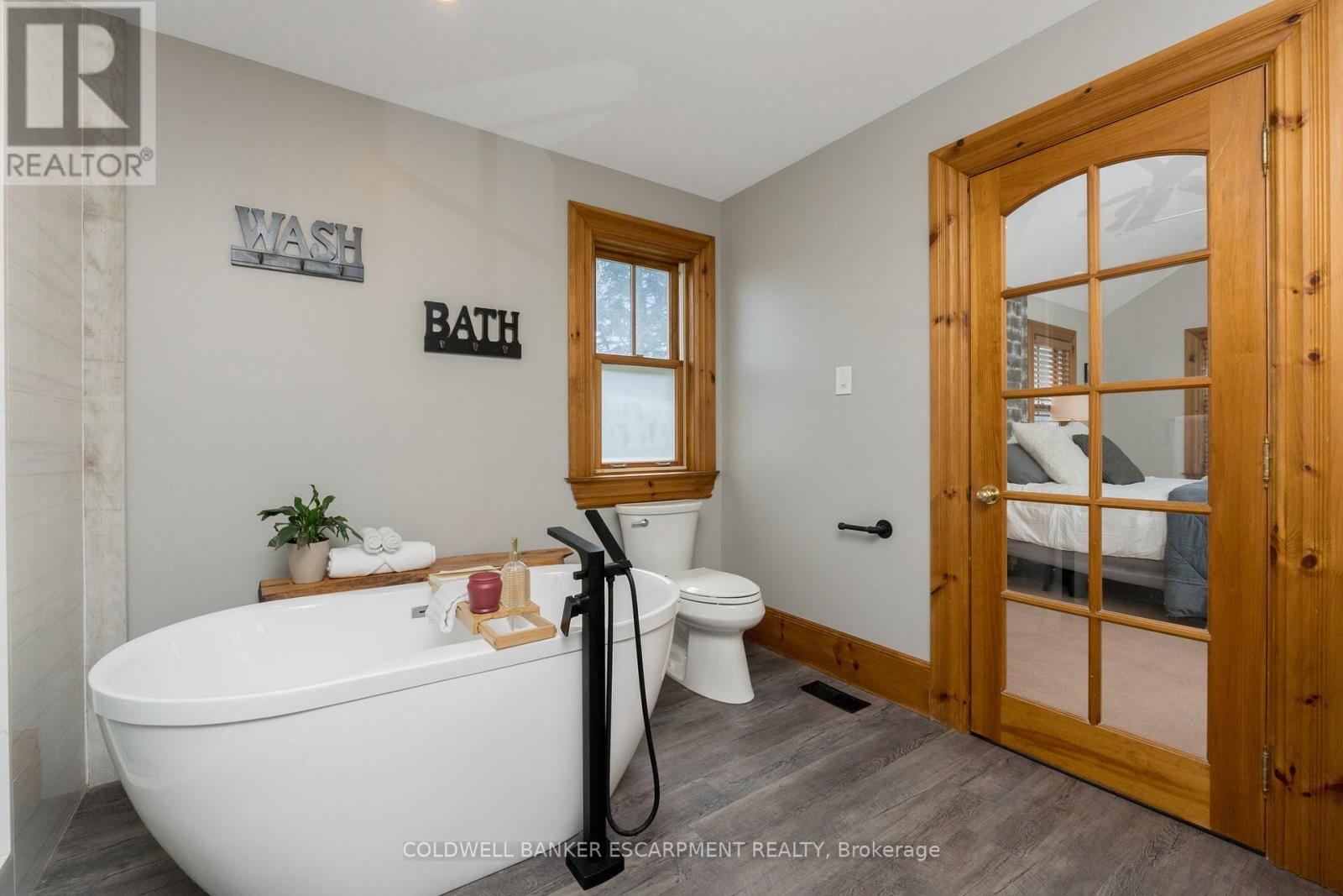 13467 Fourth Line N, Halton Hills (Rural Halton Hills), Ontario  L7J 2L8 - Photo 28 - W12209191
